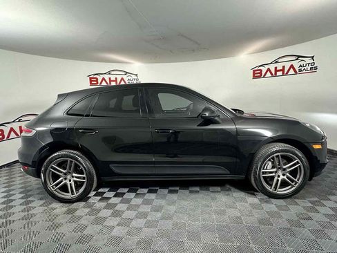 Used 2019 Porsche Macan AWD/4WD image 10