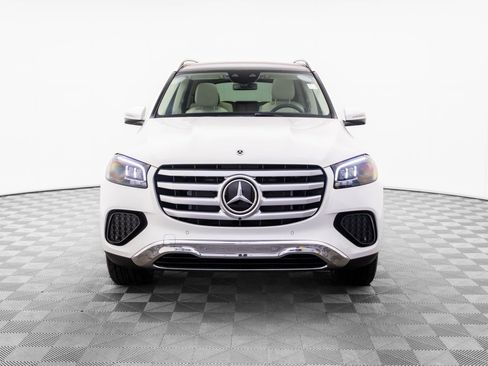 New 2026 Mercedes-Benz GLS 450 GLS 450 image 9