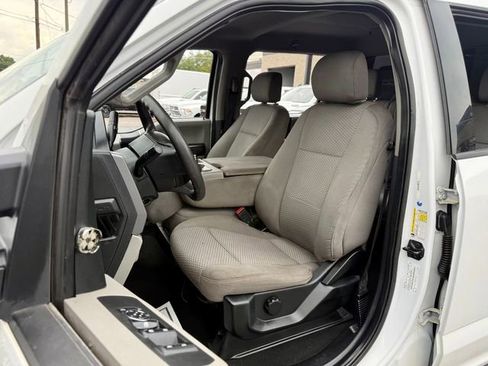 Used 2020 Ford F250 XLT w/ FX4 Off-Road Package AWD/4WD image 18