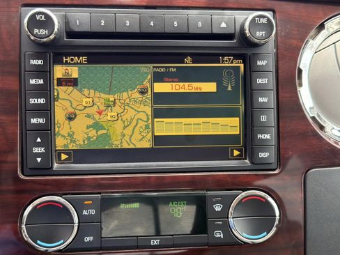 Used 2010 Ford F250 Lariat AWD/4WD image 33