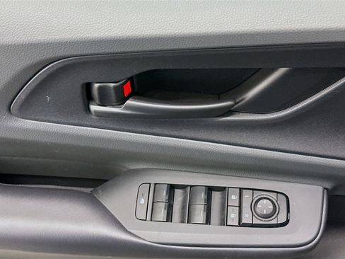 Used 2024 Toyota Prius LE image 15