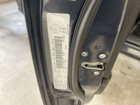 Used 2020 RAM 1500 Express AWD/4WD image 26