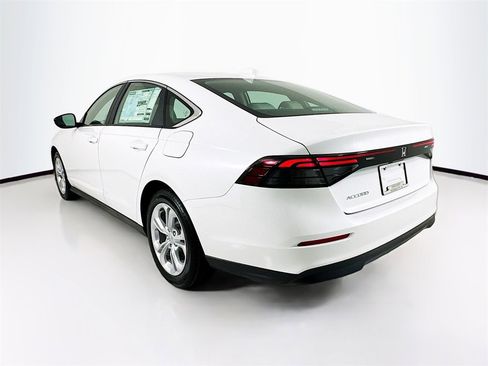 New 2025 Honda Accord LX image 3