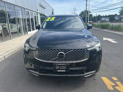 Certified 2025 Volvo XC90 B5 Plus AWD/4WD image 7