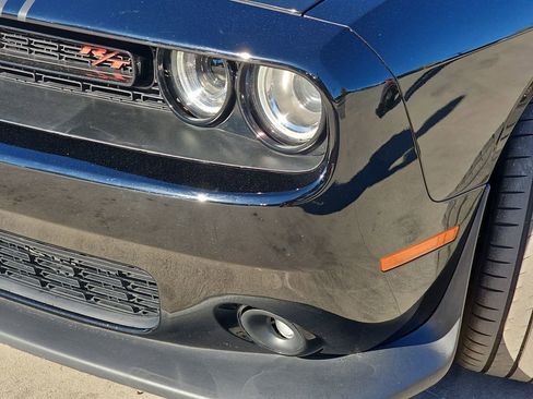 Used 2018 Dodge Challenger R/T Scat Pack image 36