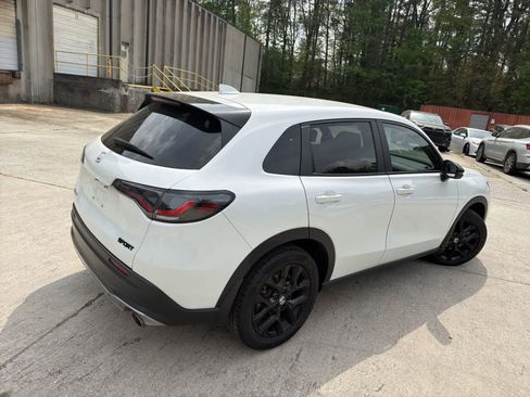 Certified 2024 Honda HR-V Sport image 10