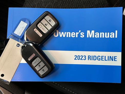Certified 2023 Honda Ridgeline Sport image 30