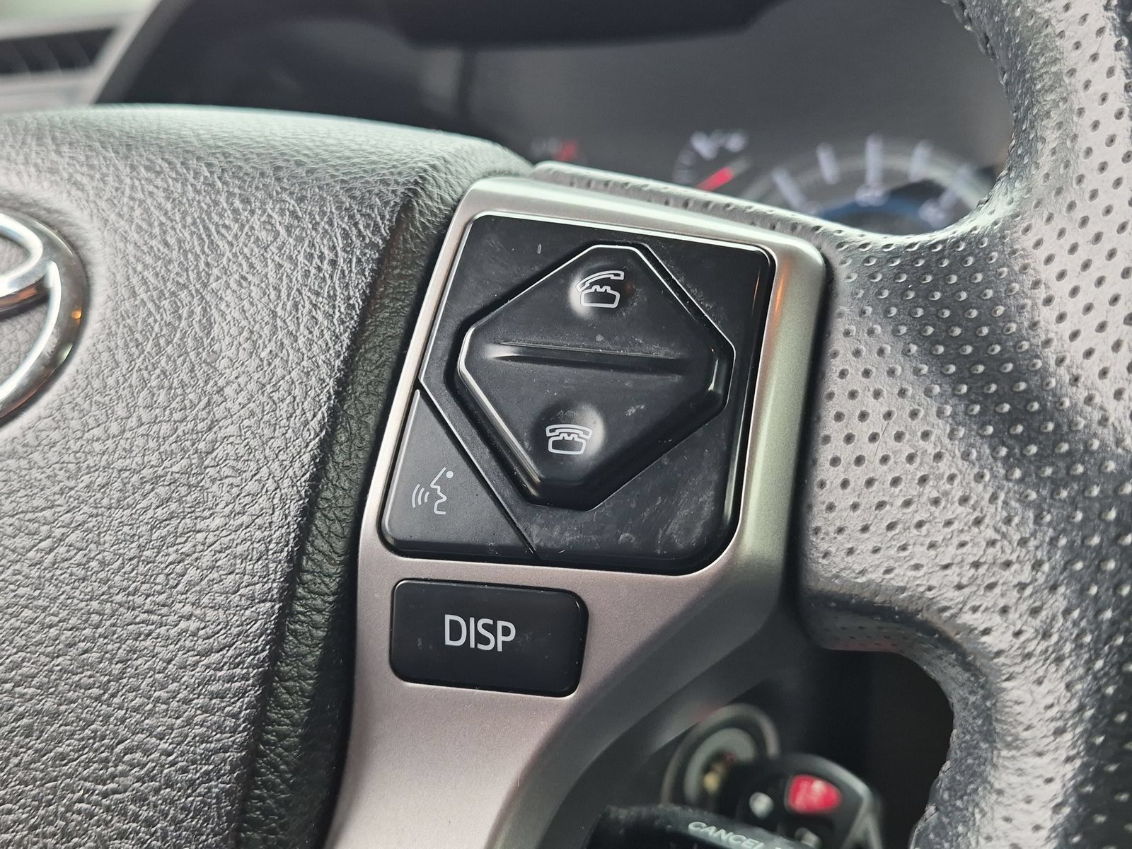 Used 2016 Toyota 4Runner SR5 Premium AWD/4WD image 24