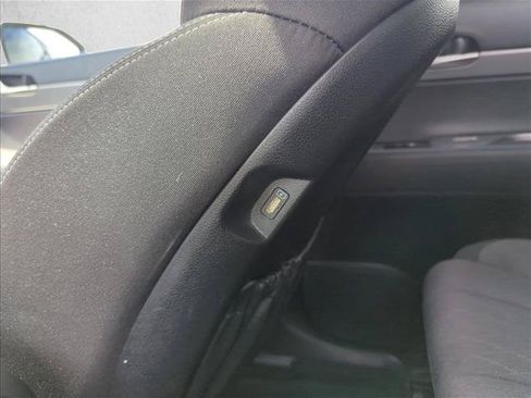 Used 2021 Hyundai Palisade SEL FWD image 22