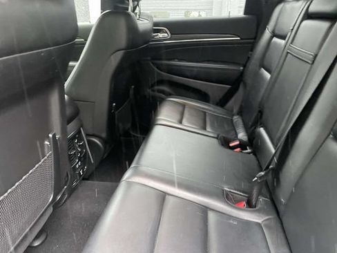Used 2021 Jeep Grand Cherokee Limited AWD/4WD image 13