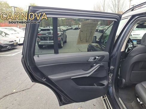 Used 2022 BMW X7 xDrive40i image 12