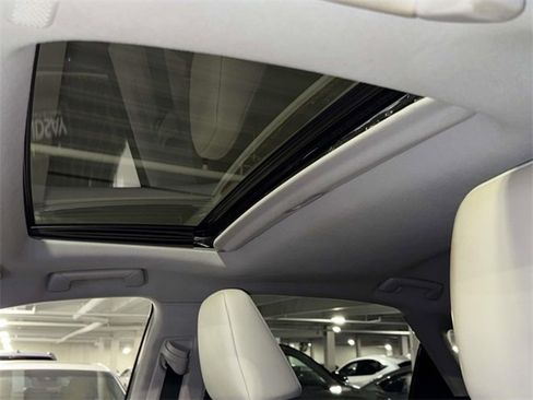 Used 2018 Lexus RX 350 AWD w/ Premium Package image 22