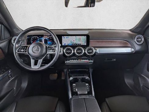 Used 2023 Mercedes-Benz GLB 250 4MATIC image 21