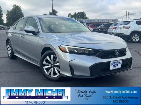 Used 2025 Honda Civic LX image 1