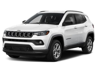 New 2025 Jeep Compass Latitude w/ Sun & Sound Group