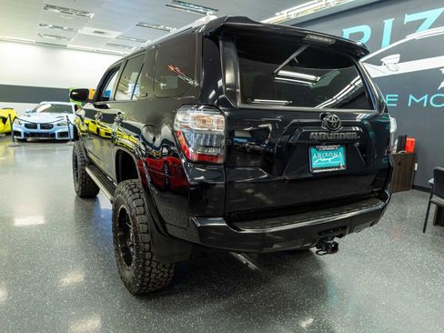 Used 2015 Toyota 4Runner SR5 Premium image 8