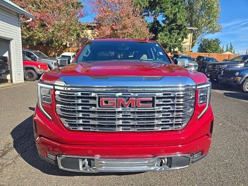 Used 2023 GMC Sierra 1500 Denali w/ Denali Reserve Package image 8