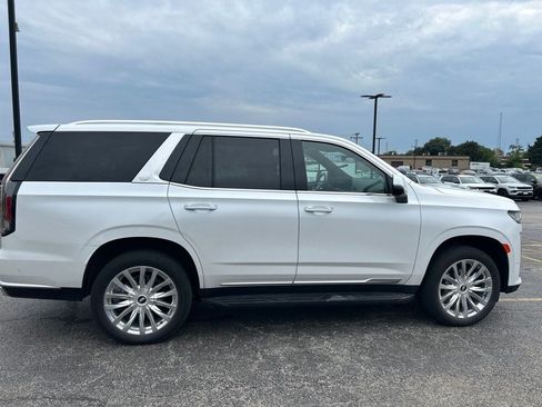 Used 2023 Cadillac Escalade Premium Luxury w/ LPO, Floor Liner Package AWD/4WD image 9