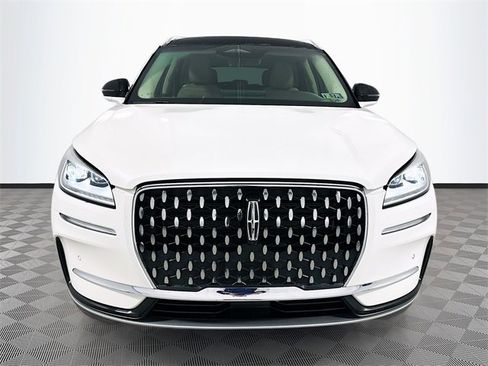 Used 2024 Lincoln Corsair Reserve w/ Equipment Group 201A image 2