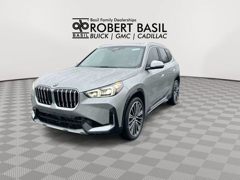 Used 2023 BMW X1 xDrive28i w/ Convenience Package AWD/4WD image 4
