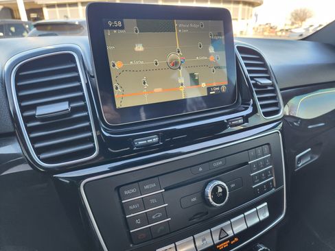 Used 2017 Mercedes-Benz GLE 350 4MATIC image 29