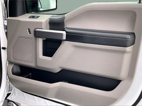 Used 2020 Ford F150 XLT w/ Equipment Group 302A Luxury image 28