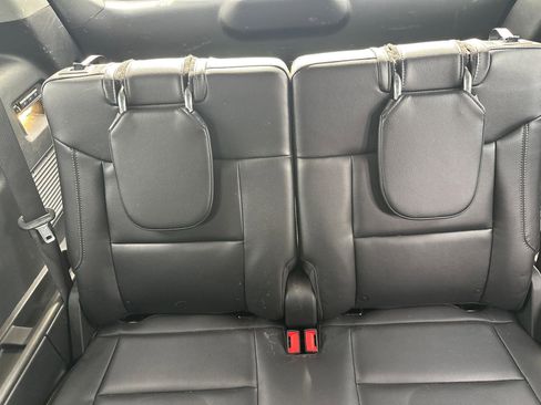 Used 2023 Ford Explorer Limited w/ Equipment Group 301A image 16