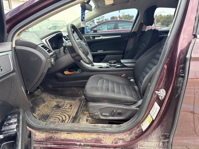 Used 2013 Ford Fusion SE FWD image 9
