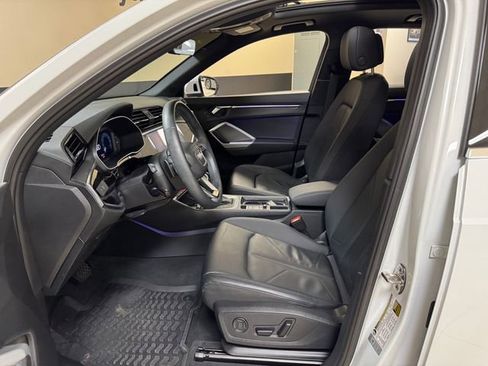 Used 2024 Audi Q3 2.0T Premium Plus AWD/4WD image 9