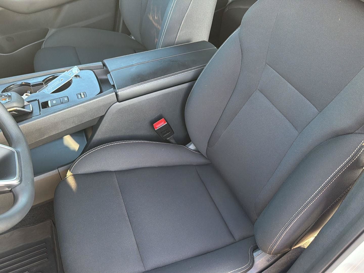 Used 2023 Nissan Rogue S FWD image 28