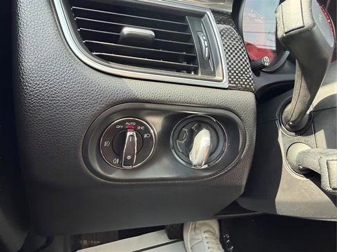 Used 2016 Porsche Macan S image 63