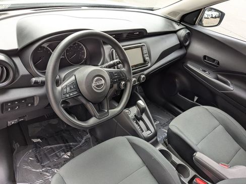 Used 2025 Nissan Kicks Play S FWD image 14