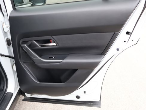 Used 2023 MAZDA CX-50 AWD 2.5 S w/ Cargo Package image 12