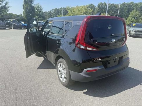 Used 2020 Kia Soul LX FWD image 7