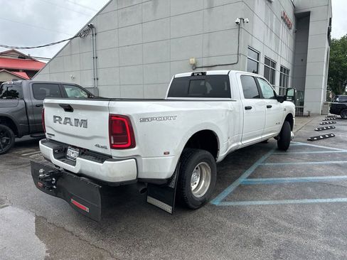 Used 2026 RAM 3500 Big Horn AWD/4WD image 3