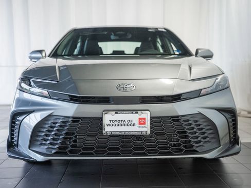 New 2026 Toyota Camry SE FWD image 2