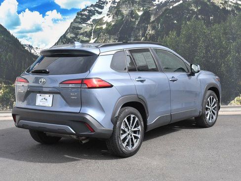 Certified 2022 Toyota Corolla Cross XLE w/ Convenience Package image 3