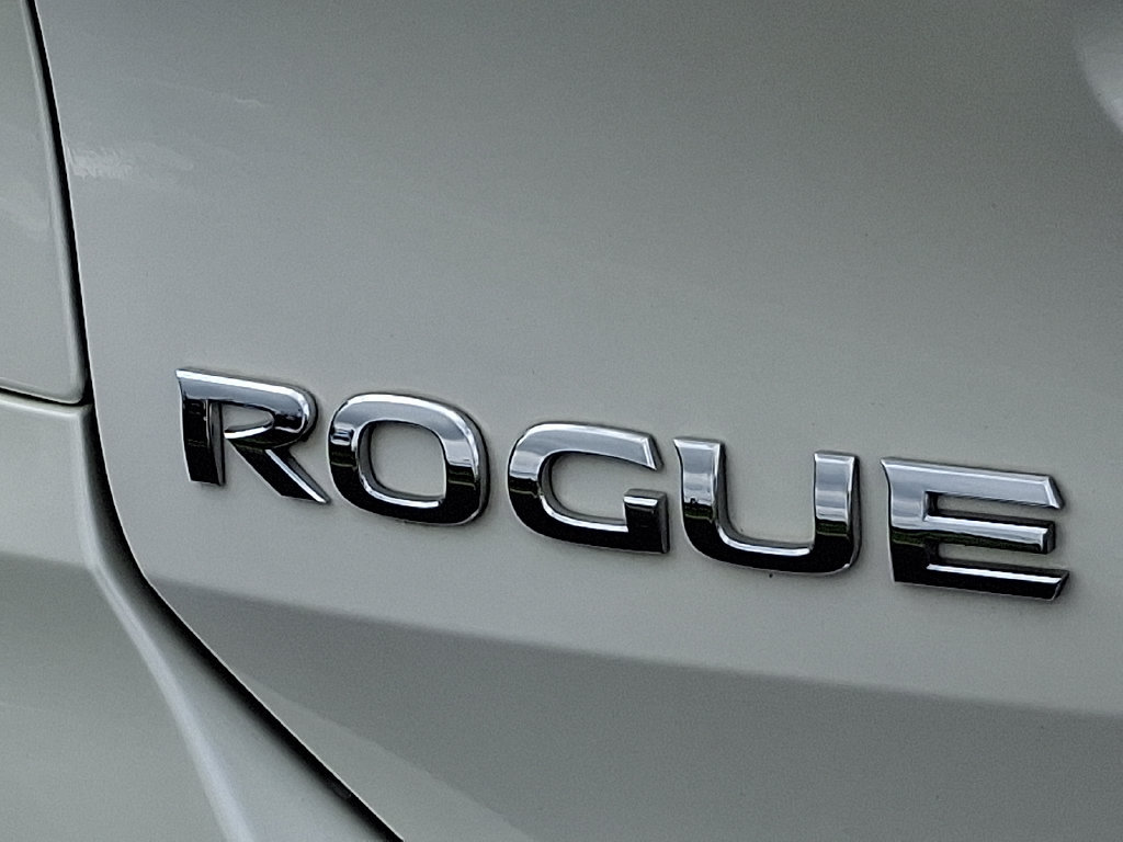 Used 2019 Nissan Rogue SL AWD/4WD image 31