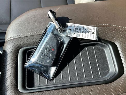 Certified 2023 GMC Yukon SLT image 14