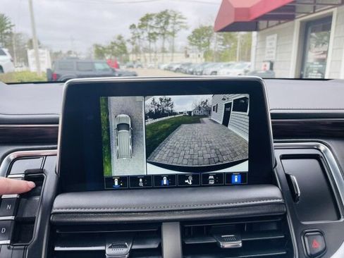 Used 2024 Chevrolet Tahoe Z71 w/ Luxury Package image 41