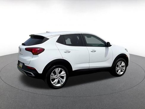 Used 2025 Buick Encore GX Preferred AWD/4WD image 15