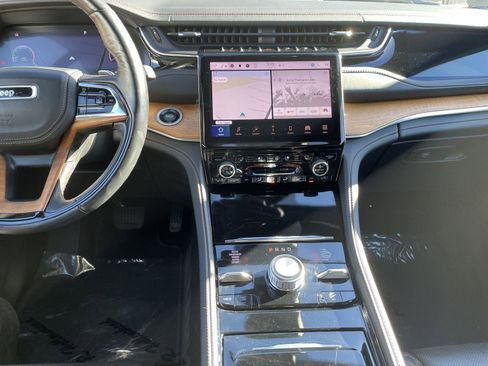 Certified 2022 Jeep Grand Cherokee Summit image 19