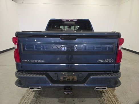 Used 2019 Chevrolet Silverado 1500 High Country image 3
