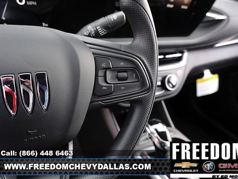 New 2026 Buick Envista Preferred image 26