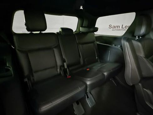 Used 2025 Ford Expedition Platinum w/ Stealth Appearance Package AWD/4WD image 29