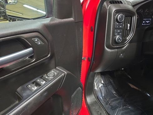 Used 2023 Chevrolet Silverado 1500 Custom AWD/4WD image 27