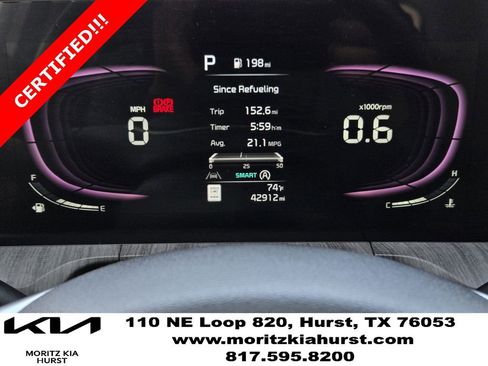 Used 2024 Kia Telluride EX w/ EX Captain's Chair Package image 6