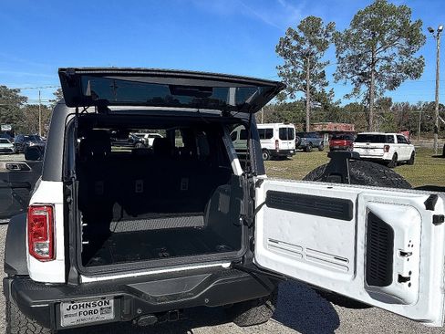 New 2025 Ford Bronco Big Bend w/ Black Diamond Package AWD/4WD image 5