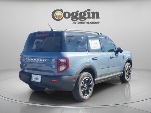 New 2025 Ford Bronco Sport Outer Banks w/ Outer Banks Tech Package+ image 4