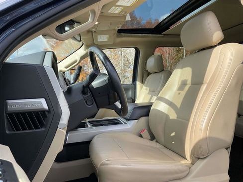 Used 2017 Ford F250 Lariat w/ Lariat Ultimate Package image 19